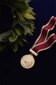 תמונת אילוסטרציה מדליית זהב עבור דירוגי דנס וBDI